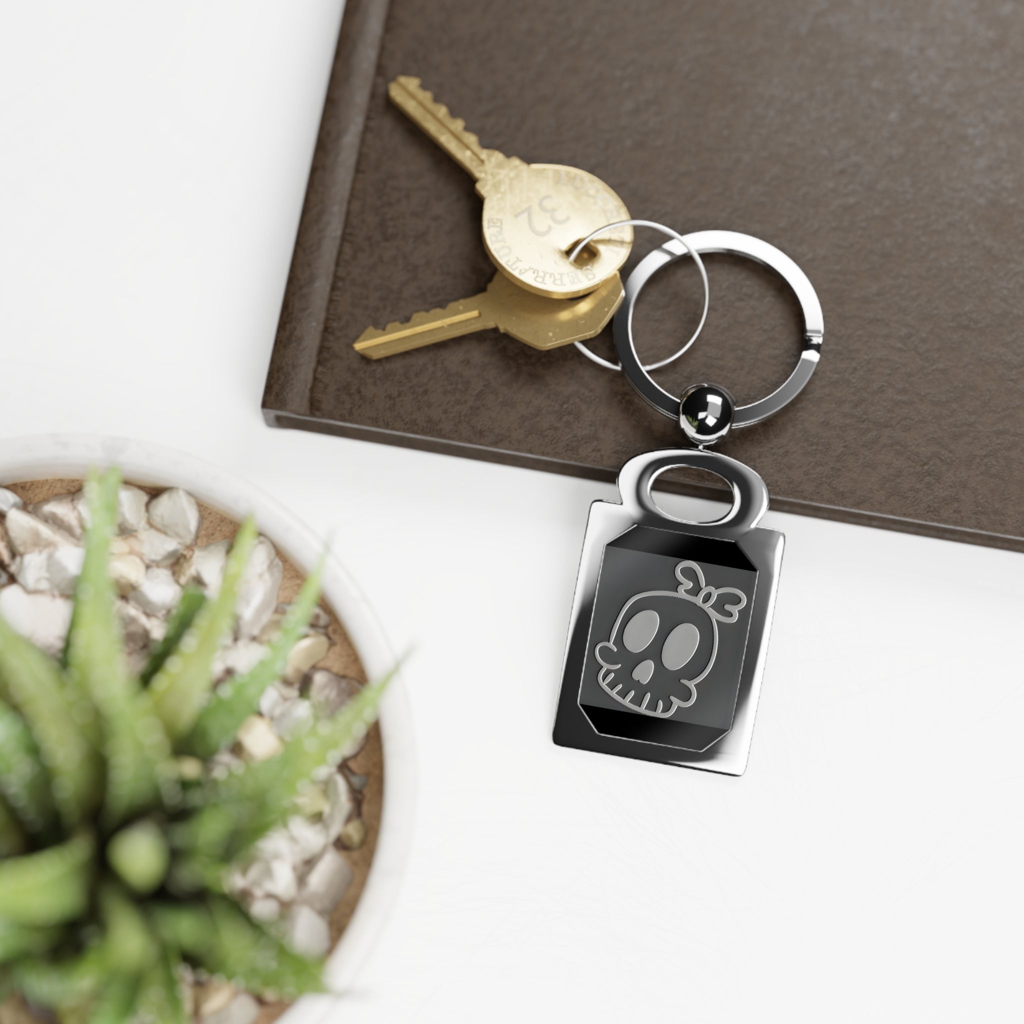 Skulkey Chain